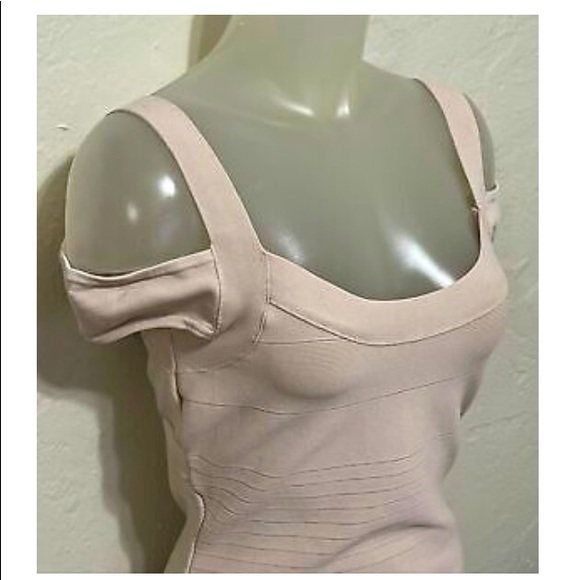 Guess Bandage Cream Dress Cold Shoulder. Keyhole Back Size Large New No Tag - Picture 4 of 14